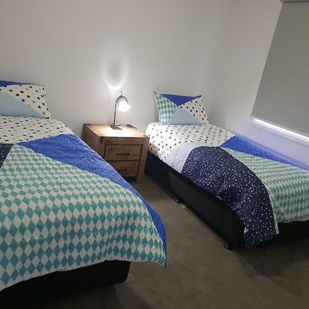 123 Wilson - Arapiles Apartment Horsham Bagian luar foto