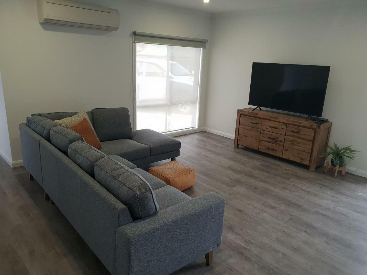 123 Wilson - Arapiles Apartment Horsham Bagian luar foto